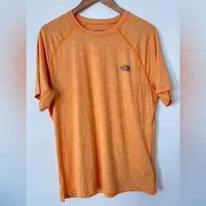 The North Face Men’s Large Lightweight Shirt Athletic Athleisure Workout